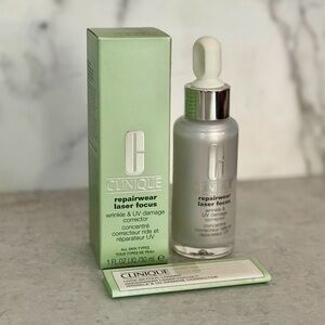 Clinique Repairwear Laser Focus Wrinkle & UV damage corrector - 30ml